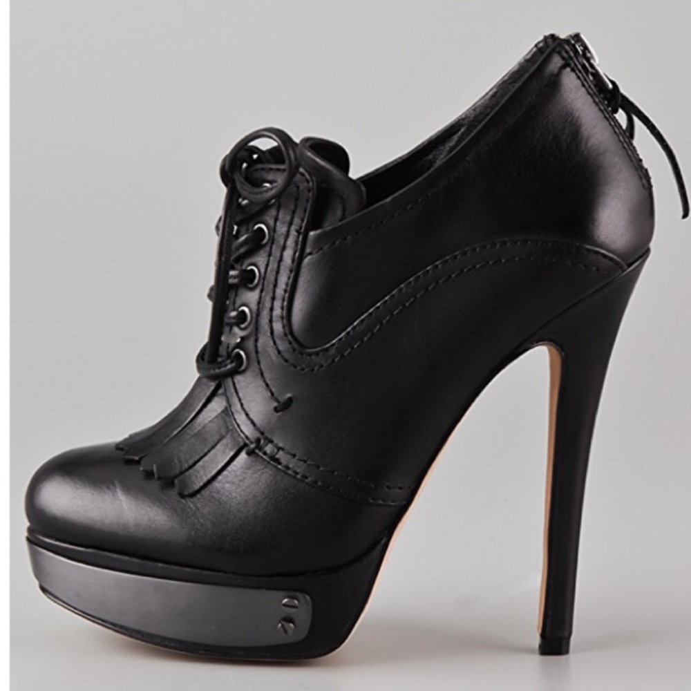 House of Harlot 1960 Nelly Kilty Platform Booties